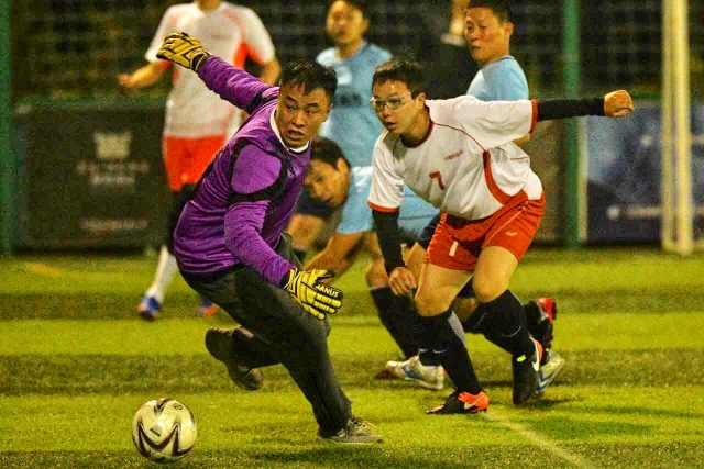 王睿泽30分杨瀚森29+10+7 青岛击败深圳